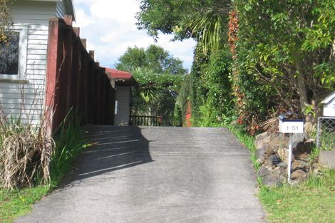 Photo of property in 51 Eastglen Road, Glen Eden, Auckland, 0602