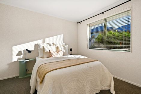 Photo of property in 10 Dorchester Place, Nawton, Hamilton, 3200