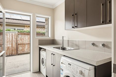 Photo of property in 557 Gloucester Road, Papamoa Beach, Papamoa, 3118