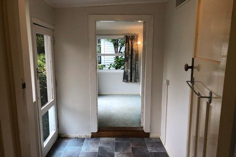 Photo of property in 24 Izard Road, Khandallah, Wellington, 6035