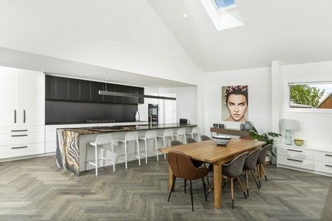 Photo of property in 2c Roland Road, Greenhithe, Auckland, 0632