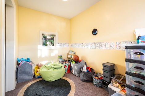 Photo of property in 36 Middleton Road, Kew, Dunedin, 9012