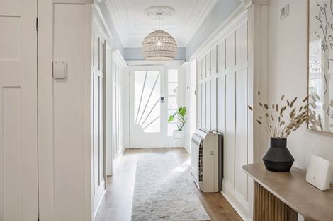 Photo of property in 59 Cliffs Road, Saint Clair, Dunedin, 9012