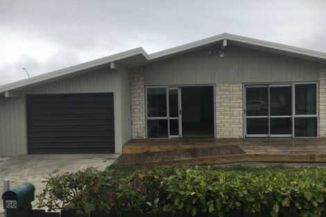 Photo of property in 66 Pitau Road, Mount Maunganui, 3116