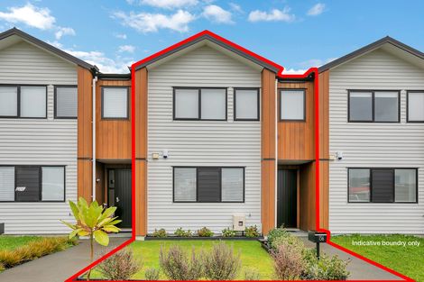 Photo of property in 136 Hobsonville Road, Hobsonville, Auckland, 0618