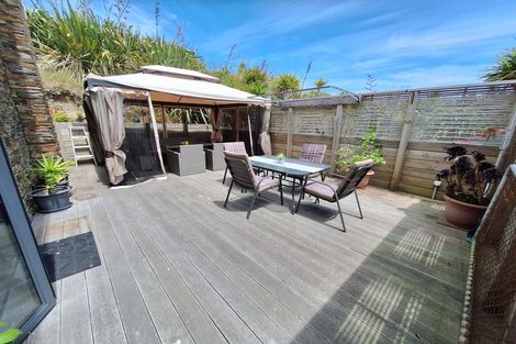 Photo of property in 78 Waitarere Rise Avenue, Waitarere, Levin, 5510