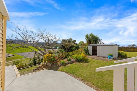 Photo of property in 11 Gray Avenue, Te Puke, 3119