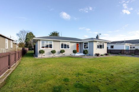 Photo of property in 56 Barraud Street, Dannevirke, 4930