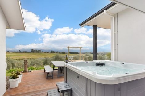 Photo of property in 19 Petra Way, Upper Moutere, 7173