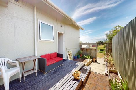 Photo of property in 40 Kahukura Avenue, Waitarere Beach, Levin, 5510