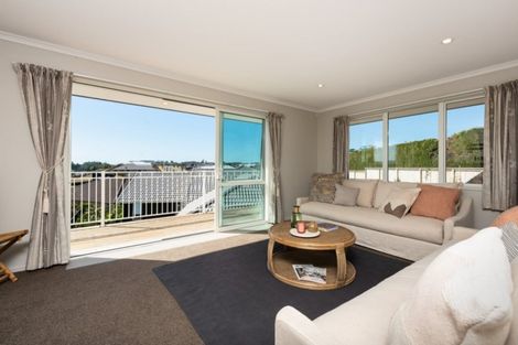 Photo of property in 5 Carex Close, Pyes Pa, Tauranga, 3112