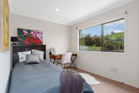 Photo of property in 53 Te Puia Drive, Aotea, Porirua, 5024