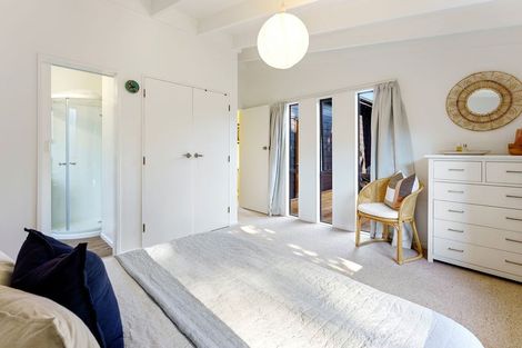 Photo of property in 27 Fincham Road, Raumati Beach, Paraparaumu, 5032