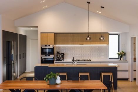 Photo of property in 13 Mike Smith Drive, Cambridge, 3434