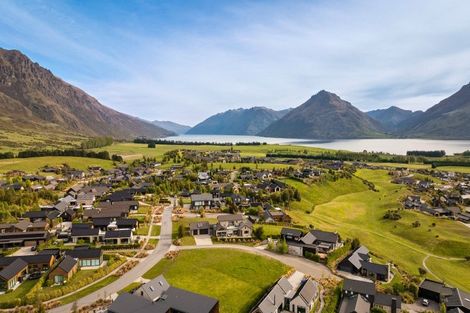 Photo of property in 2 Afton Lane, Jacks Point, Queenstown, 9371