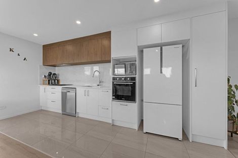 Photo of property in 2 Tidal View Road, Karaka, Papakura, 2113