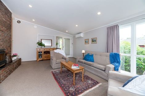 Photo of property in 58 Lynden Avenue, Hillcrest, Auckland, 0627