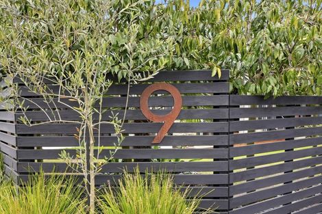 Photo of property in 9 Hadlow Place, Burnside, Christchurch, 8041