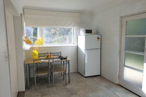 Photo of property in 53 Holland Road, Hillcrest, Auckland, 0627