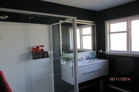 Photo of property in 33 Raxworthy Street, Ilam, Christchurch, 8041