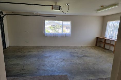 Photo of property in 8 Noone Close, Onerahi, Whangarei, 0110