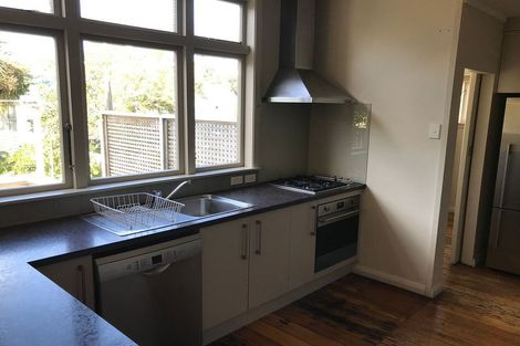 Photo of property in 56 Wellington Road, Hataitai, Wellington, 6021