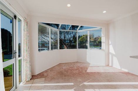 Photo of property in 14 Fiona Place, Dinsdale, Hamilton, 3204