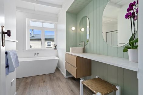 Photo of property in 167 Williams Street, Cambridge, 3434