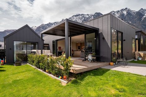 Photo of property in 93 Spur Ridge Rise, Jacks Point, 9371