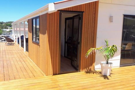 Photo of property in 22 Kawau View Road, Snells Beach, 0920