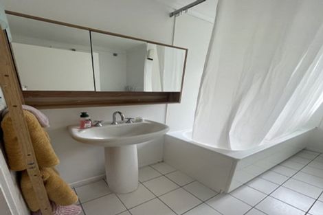 Photo of property in 6/3 Kowhai Street, Eastbourne, Lower Hutt, 5013