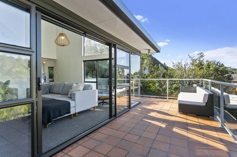 Photo of property in 29 Homewood Place, Chatswood, Auckland, 0626