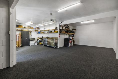 Photo of property in 34 Marine Parade, Macandrew Bay, Dunedin, 9014