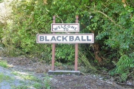 Photo of property in 21-23 Hilton Street, Blackball, 7804