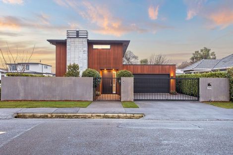 Photo of property in 90c Bryndwr Road, Bryndwr, Christchurch, 8052