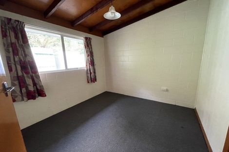 Photo of property in 2/1 Angle Street, Picton, 7220