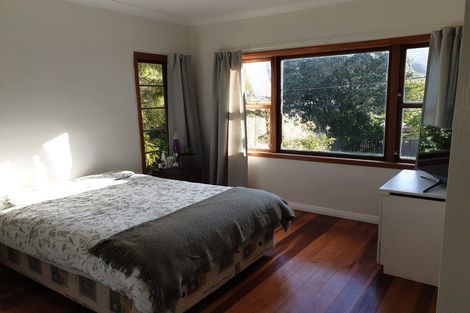 Photo of property in 24 Tremewan Street, Tawa, Wellington, 5028