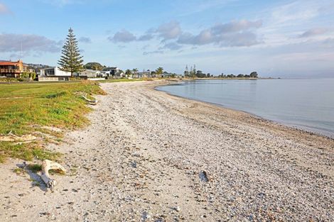 Photo of property in 861 East Coast Road, Kaiaua, Pokeno, 2473