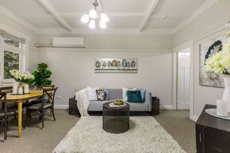 Photo of property in 19 Tirimoana Road, Te Atatu South, Auckland, 0602