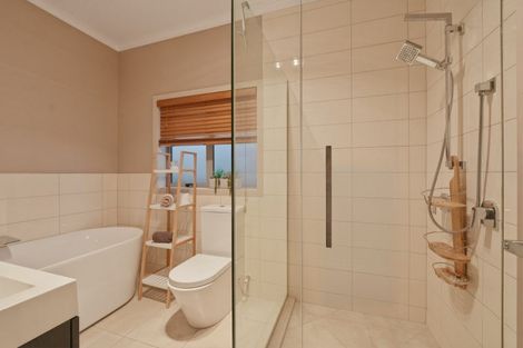 Photo of property in 85c Dixon Road, Glenview, Hamilton, 3206