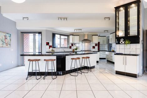 Photo of property in 352 Gordon Road, Mosgiel, 9092