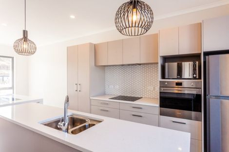 Photo of property in 33 Tahuhu Road, Mount Wellington, Auckland, 1062