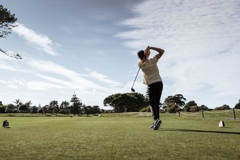 Photo of property in 6 Links Avenue, Mount Maunganui, 3116