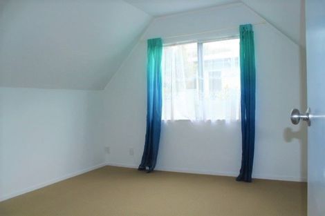 Photo of property in 71a Barrack Road, Mount Wellington, Auckland, 1060
