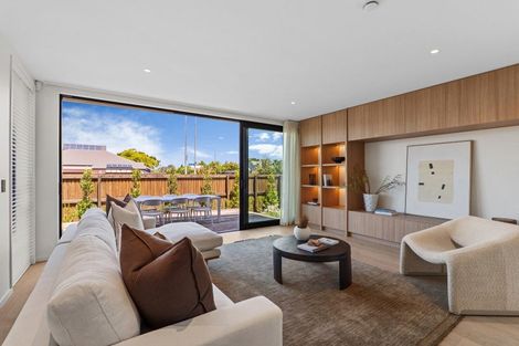 Photo of property in 152 Idris Road, Strowan, Christchurch, 8052