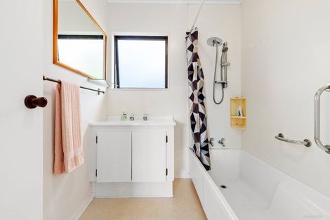 Photo of property in 204b Tram Gully Road, Manukau Heads, Waiuku, 2684