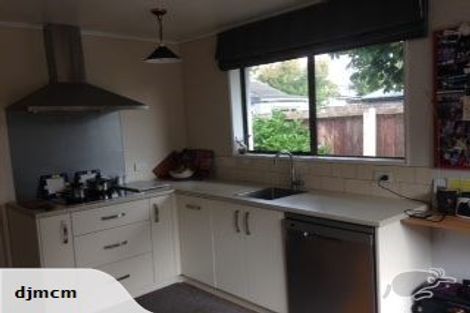 Photo of property in 217b Avonhead Road, Avonhead, Christchurch, 8042