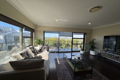 Photo of property in 2/18 Stanley Avenue, Milford, Auckland, 0620