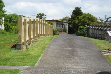 Photo of property in 3/231 Queen Street, Pukekohe, 2120