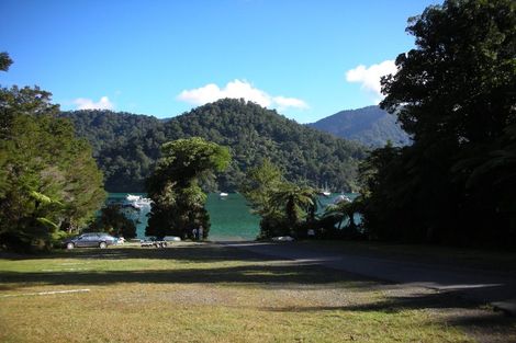 Photo of property in 5 Nikau Street, Duncan Bay, Tennyson Inlet, 7195